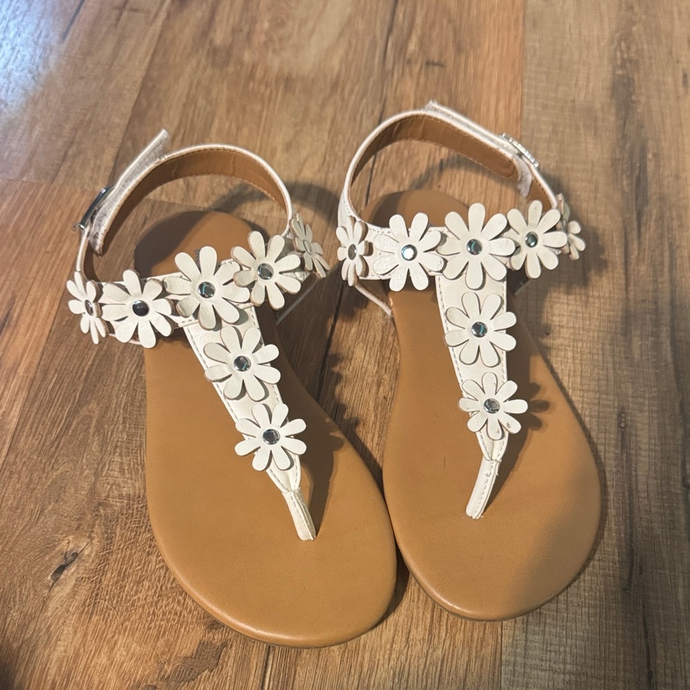 Floral Cream Sandals